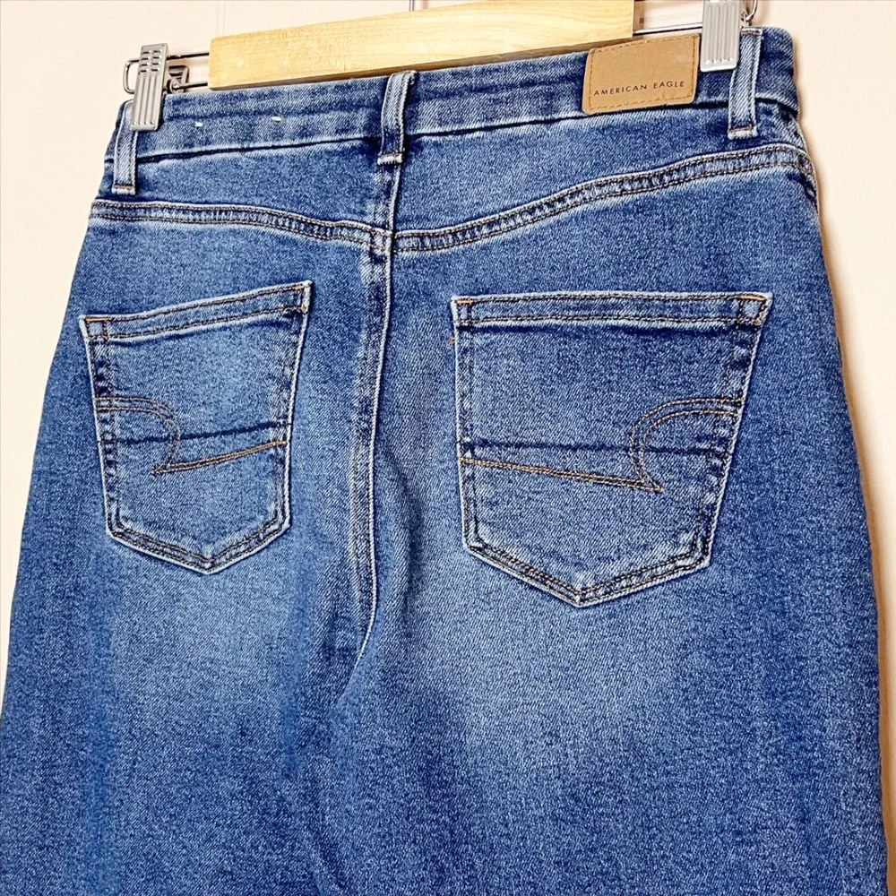 American Eagle Curvy Mom Jeans 4 X-LONG High Waisted Ripped Blue‎ Denim Stretch